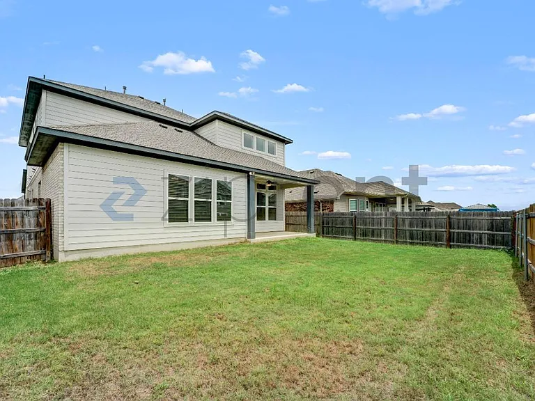 6405 Golden Bough Ln — Photo 4