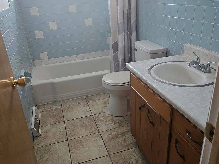 W Wardcliffe Dr — Photo 6