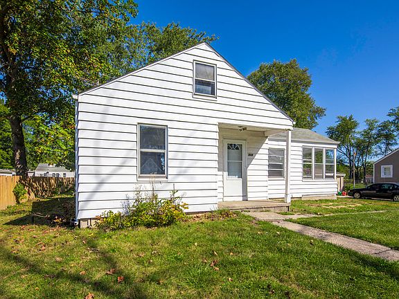 2nd image of 918 W 63rd Ave
