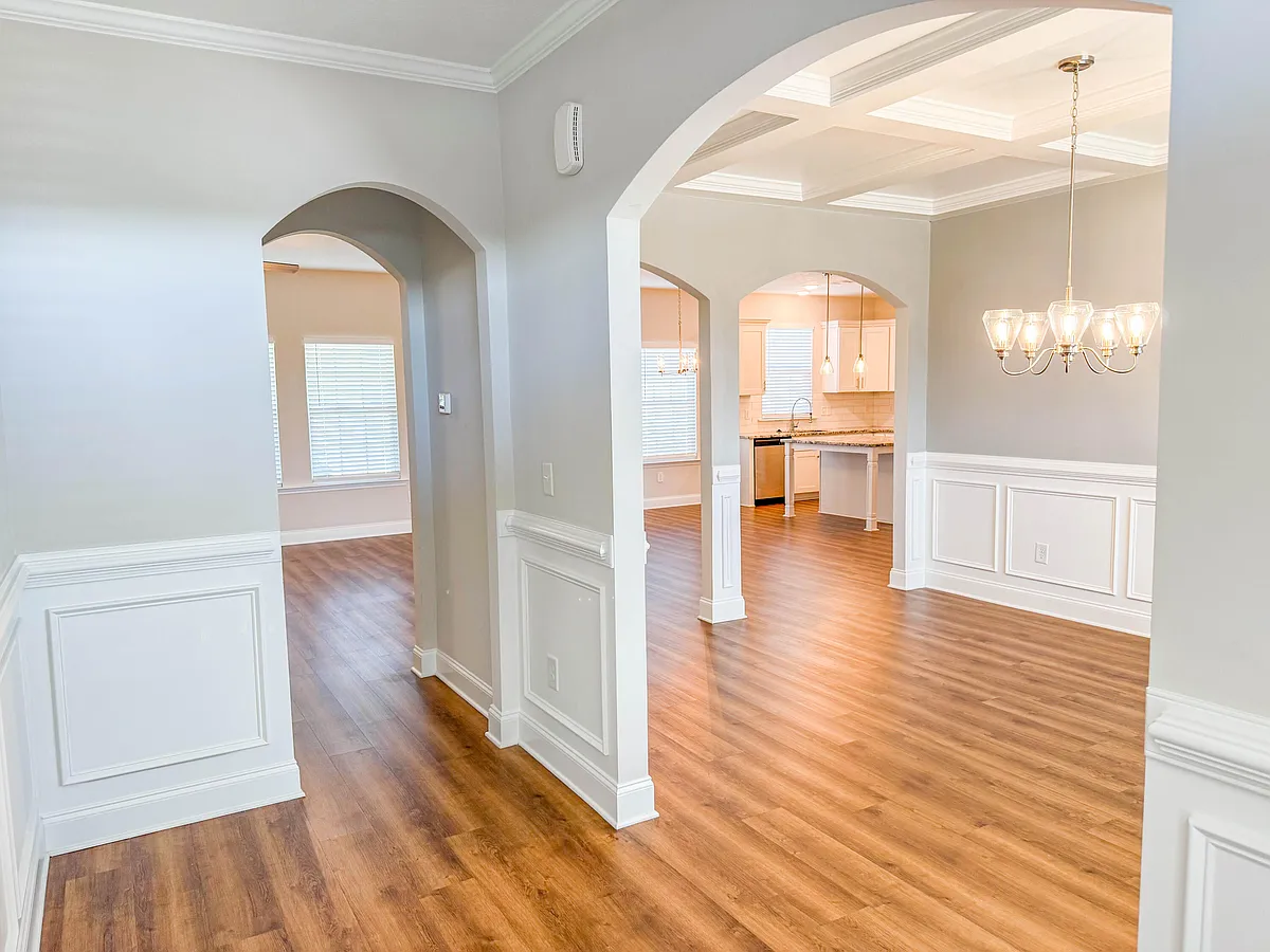 Building Photo - 6037 Big Pond Trl