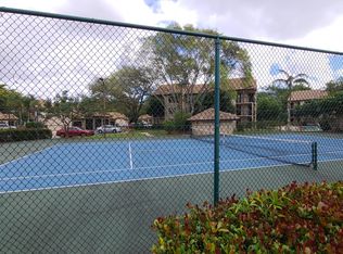 4501 W Mcnab Road #11, Pompano Beach, FL 33069