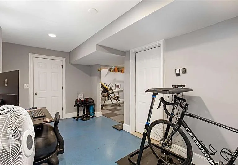 1390 Marion Walk SE — Photo 41