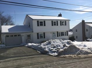 51 Parkview Rd, Waltham, MA 02452