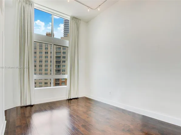 1900 N Bayshore Drive #912, Miami, FL 33132