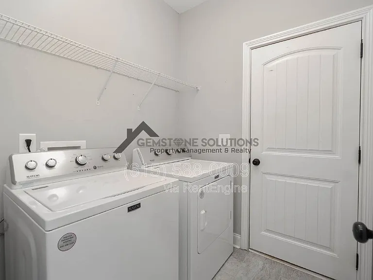 1135 Salem Rd — Photo 16