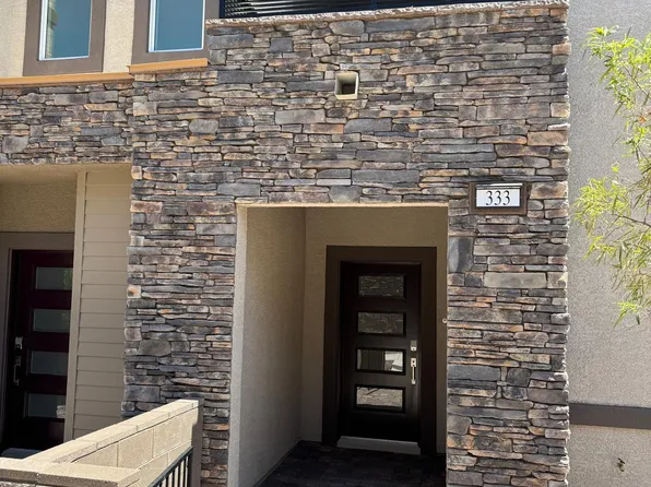 333 Laurel Peak Dr, Henderson, NV 89015