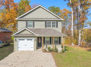 2201 Ridgecrest Dr, Maryville, TN 37803