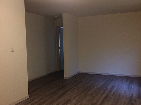 Family Room & Bedroom entry