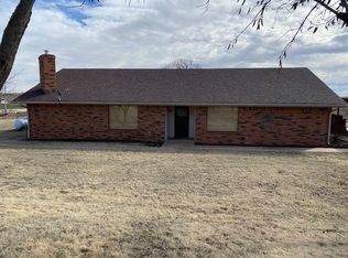 9770 N 2270th Rd, Arapaho, OK 73620