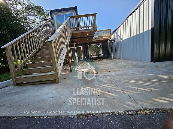 2nd image of 4701 N Porter Ave