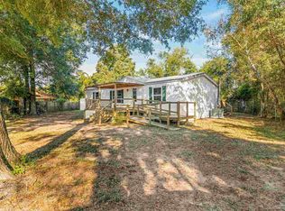 4204 Seapoint Cir, Pace, FL 32571