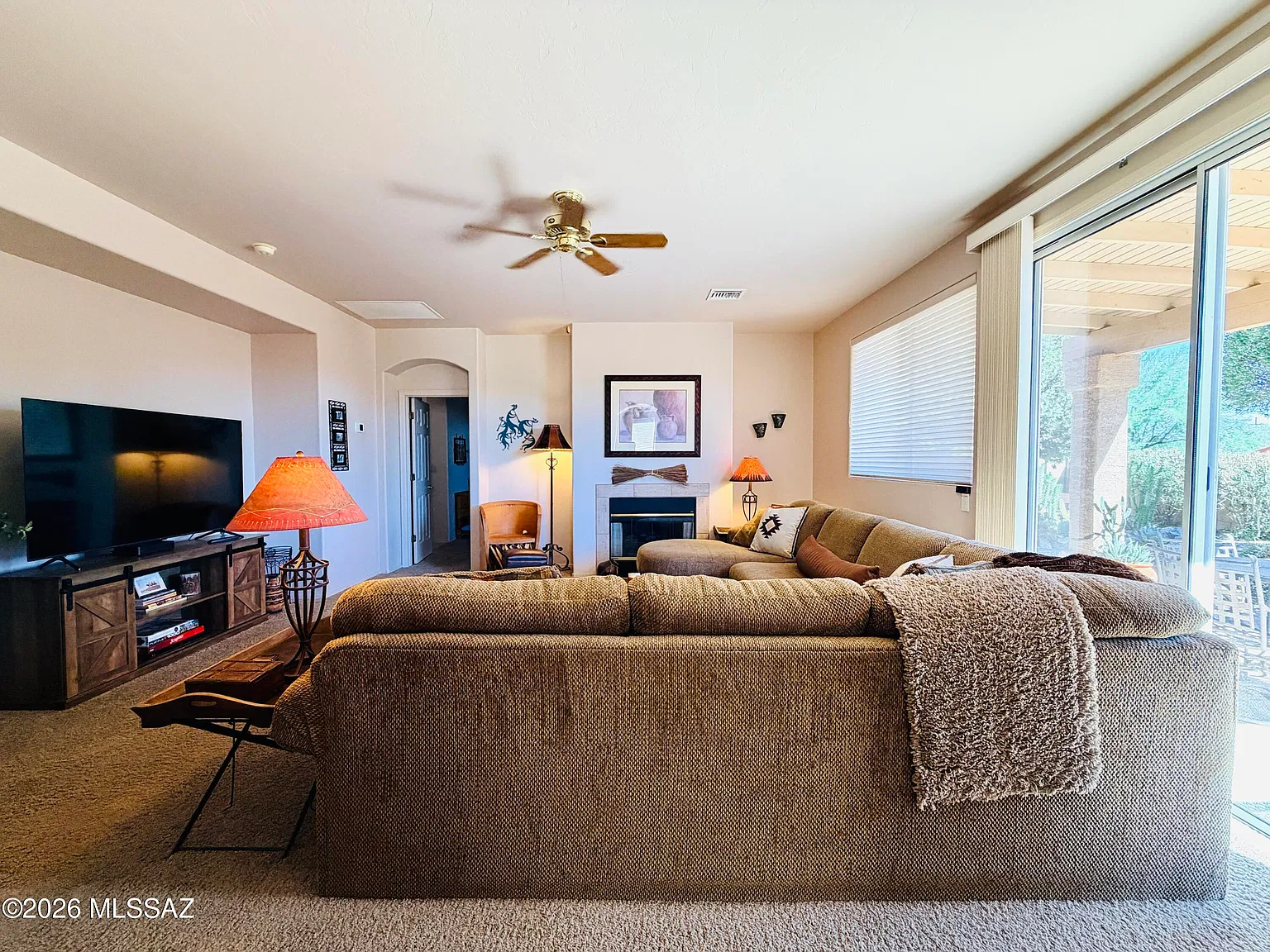 2 bed, 2.0 bath, 1529 sqft, $3,750 — Photo 2