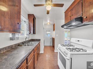 9638 Laurel Canyon Blvd, Pacoima, CA 91331