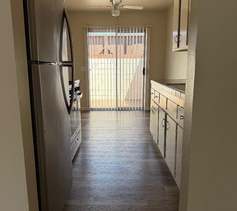 1st image of 1630 Coronado Ave APT 7