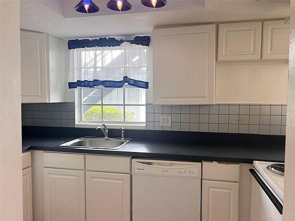4th image of 1000 S Semoran Blvd APT 715