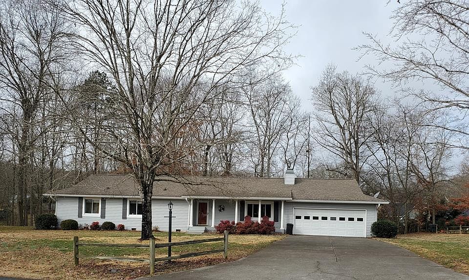 1st image of 239 Red Bud Ct
