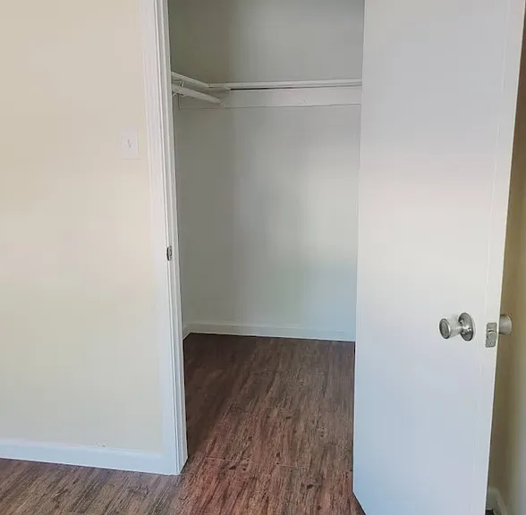The Pointe Apartments — Photo 19