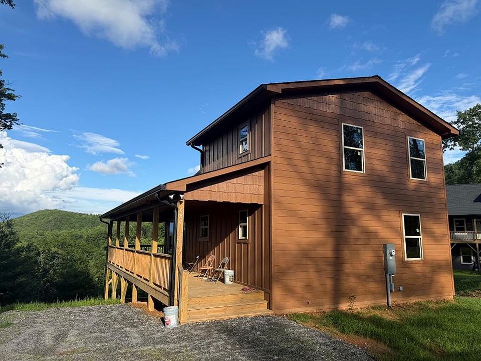 1st image of 687 Point Overlook Trl