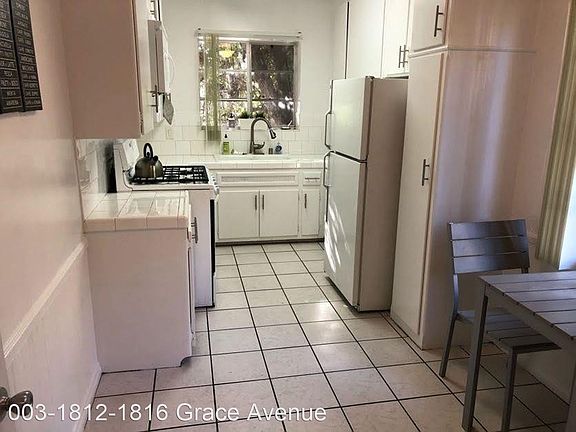 5th image of 1812 Grace Ave APT 1812