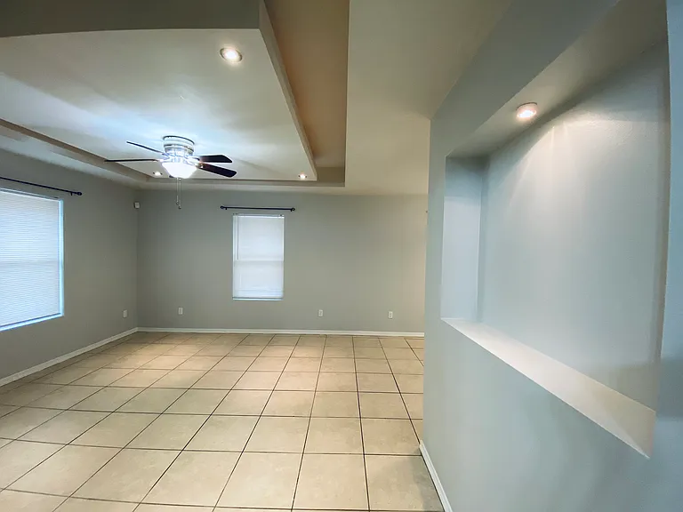 407 Baltic Ave #4 — Photo 12