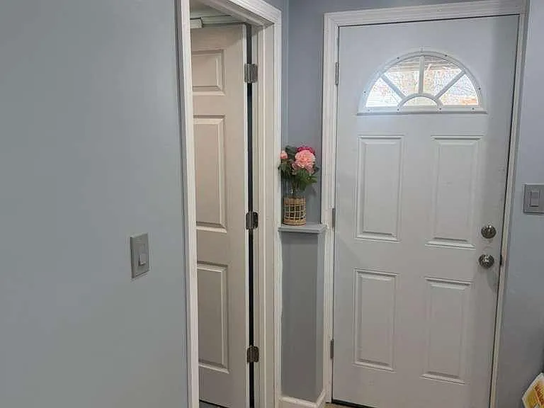 384 W 22nd St #1 — Photo 3