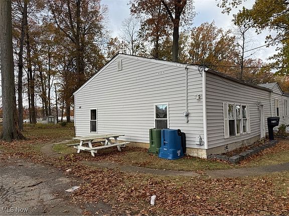 2nd image of 1798 E 337th St