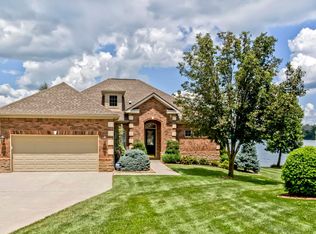 223 Coyatee Shrs, Loudon, TN 37774