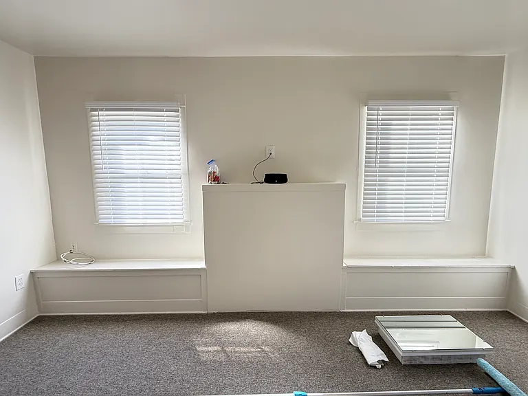 1137 Carmel St — Photo 11