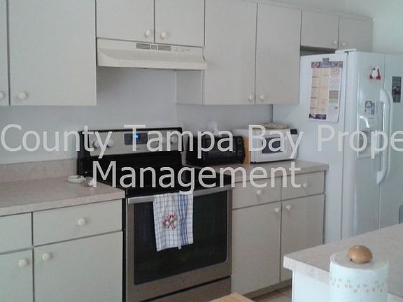 2nd image of 14812 Redcliff Dr