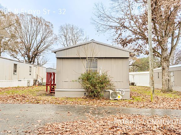 2nd image of 1305 N Floyd St Lot 32
