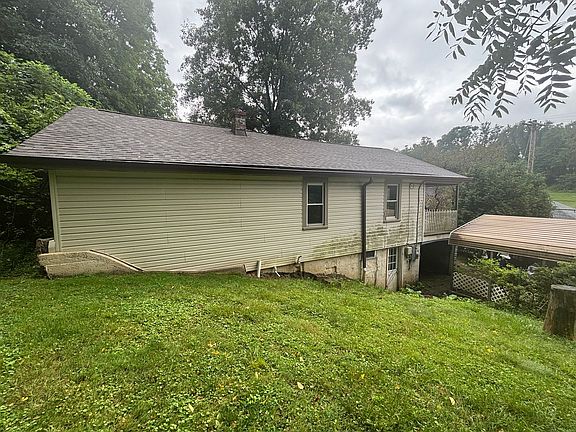 5th image of 655 Beatty Rd