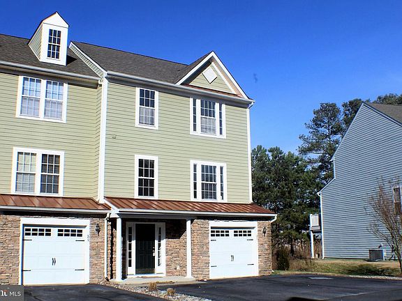 2nd image of 31 Pier Point Dr #41