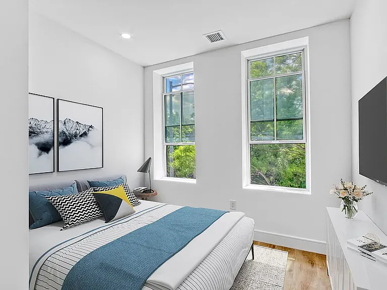 59 Arlington Ave #3 — Photo 8