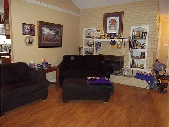 3rd image of 2212 Saint Francis St