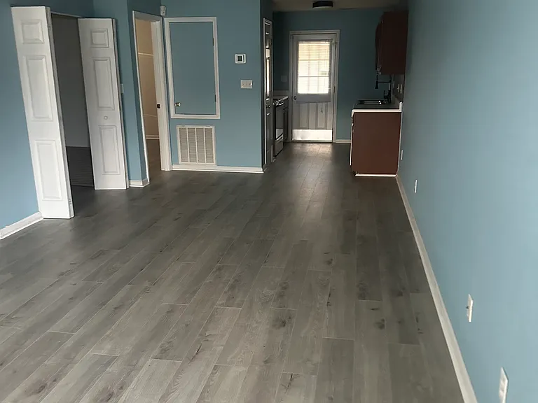 1112 Trinity St #812 — Photo 1