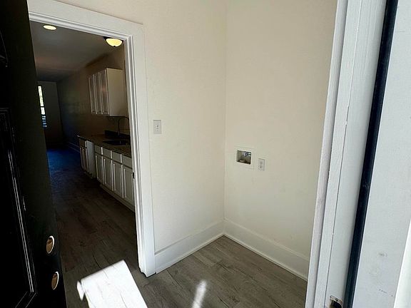 3rd image of 7272 Burbank Dr APT 1