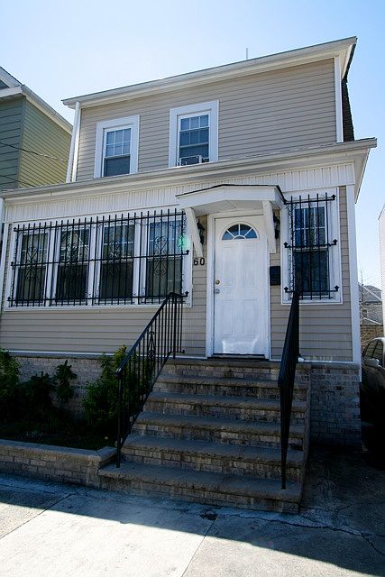 2nd image of 60 Voorhees St
