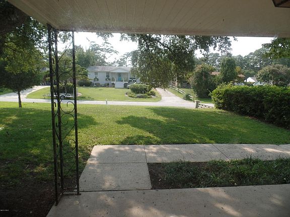 3rd image of 205 Florida Ave