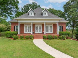 3320 Saddlebrook Cir, Birmingham, AL 35210