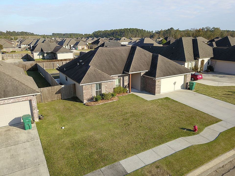 1st image of 28290 Lake Bruiin Dr