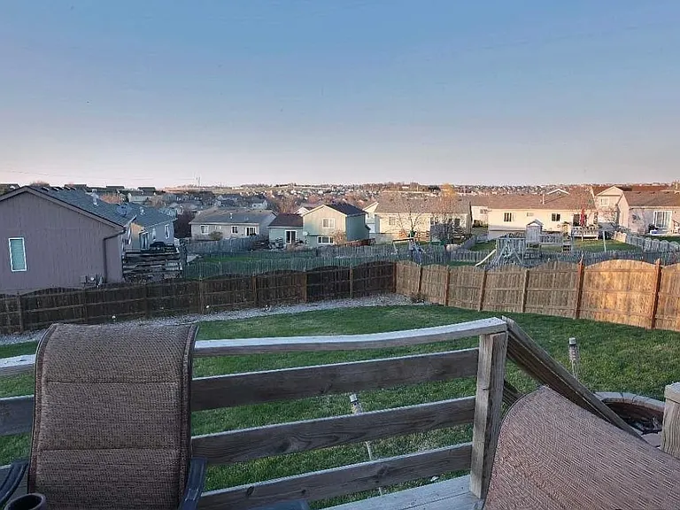 17282 Sprague St — Photo 25