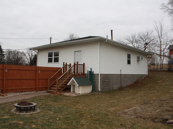 5th image of 529 Lorenz St