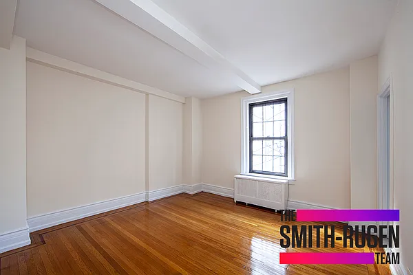 Rented by R New York | media 13