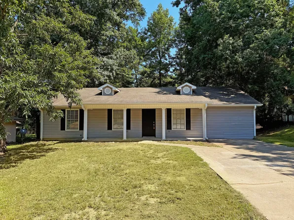 105 Beth Cir, Hattiesburg, MS 39402