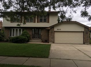 853 School Ave, Matteson, IL 60443