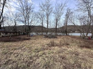 6265 N State Route 60 NW, McConnelsville, OH 43756