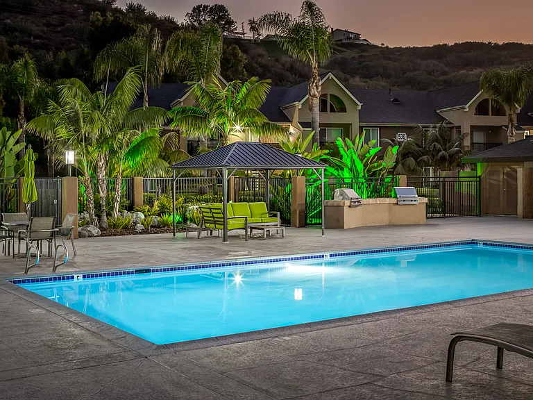 Beacon Cove — Photo 17