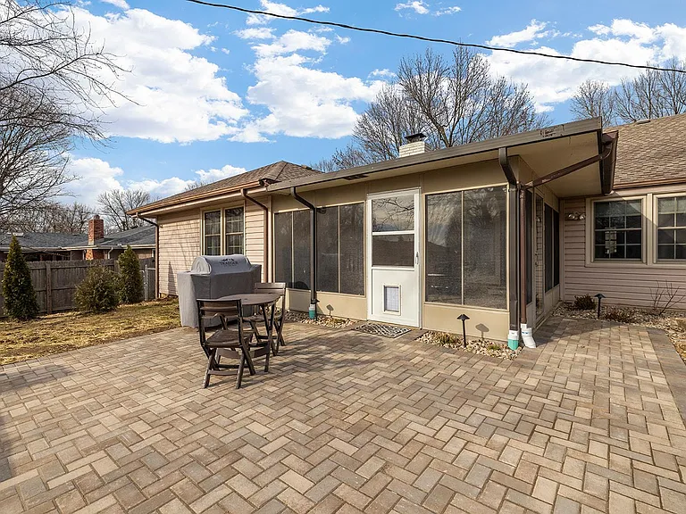 3118 E Covington St — Photo 33