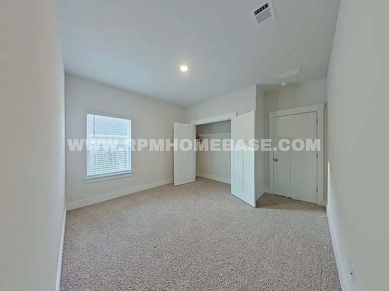 2429 Dakota Way — Photo 13