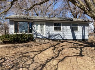 2128 W 66th St, Davenport, IA 52806